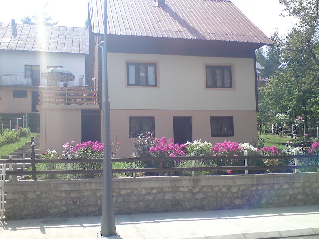 Guest House Milena Zabljak  Phòng bức ảnh