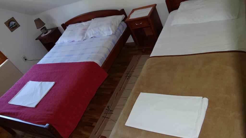 Guest House Milena Zabljak  Ngoại thất bức ảnh